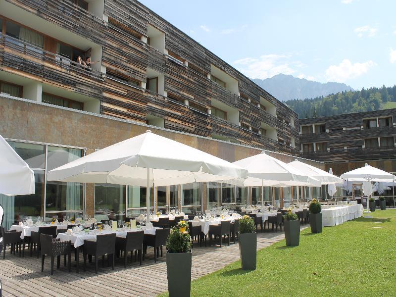 Falkensteiner Hotel & Spa Carinzia Superior Трёполах Экстерьер фото